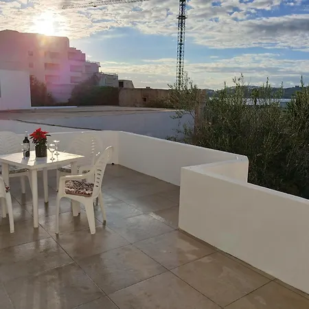 'villa Sylvia', 2 Bedrooms With A Spectacular Seaview *