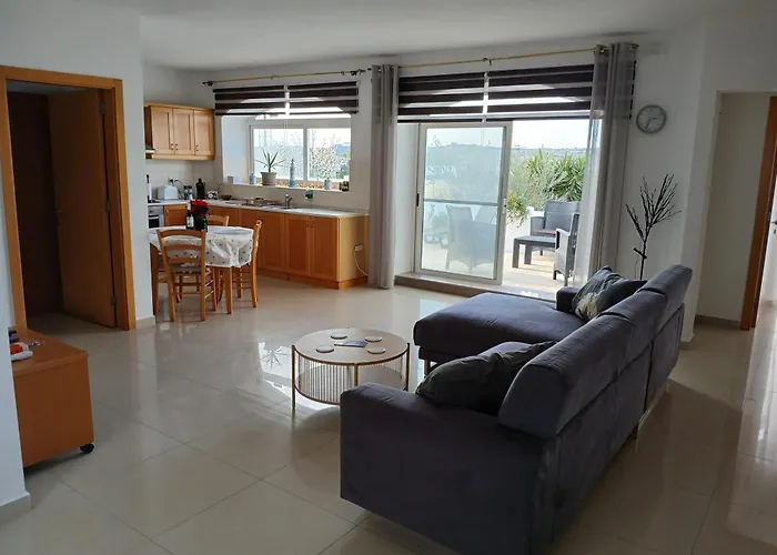 Villa 'Sylvia' With Spectacular Seaview - 2 Bedroom *