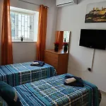 'sylvia' With Spectacular Seaview - 2 Bedroom * St. Paul's Bay