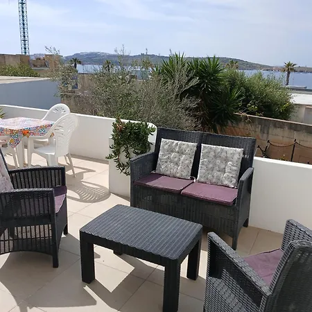 Villa 'villa Sylvia', 2 Bedrooms With A Spectacular Seaview St Paul's Bay