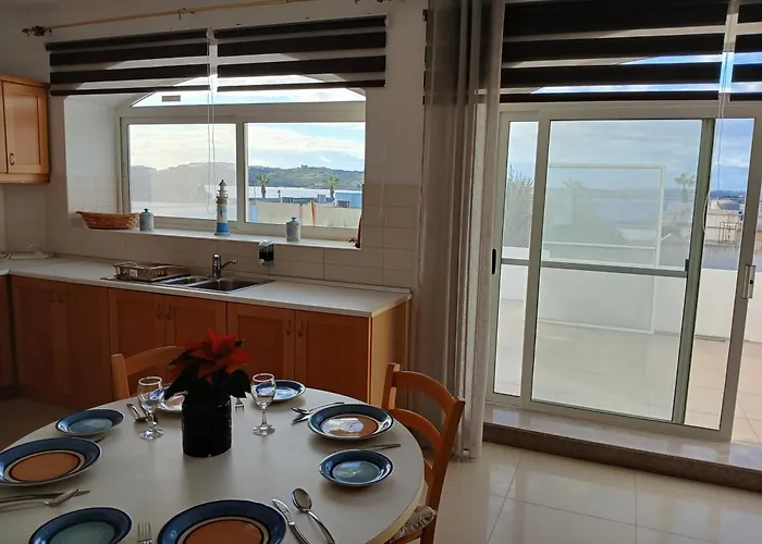 Villa 'Sylvia' With Spectacular Seaview - 2 Bedroom * San Pawl il-Baħar