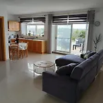 'sylvia' With Spectacular Seaview - 2 Bedroom *