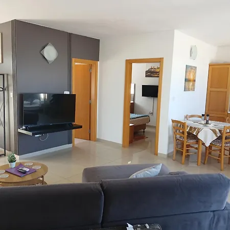 'sylvia' With Spectacular Seaview - 2 Bedroom San Pawl il-Baħar